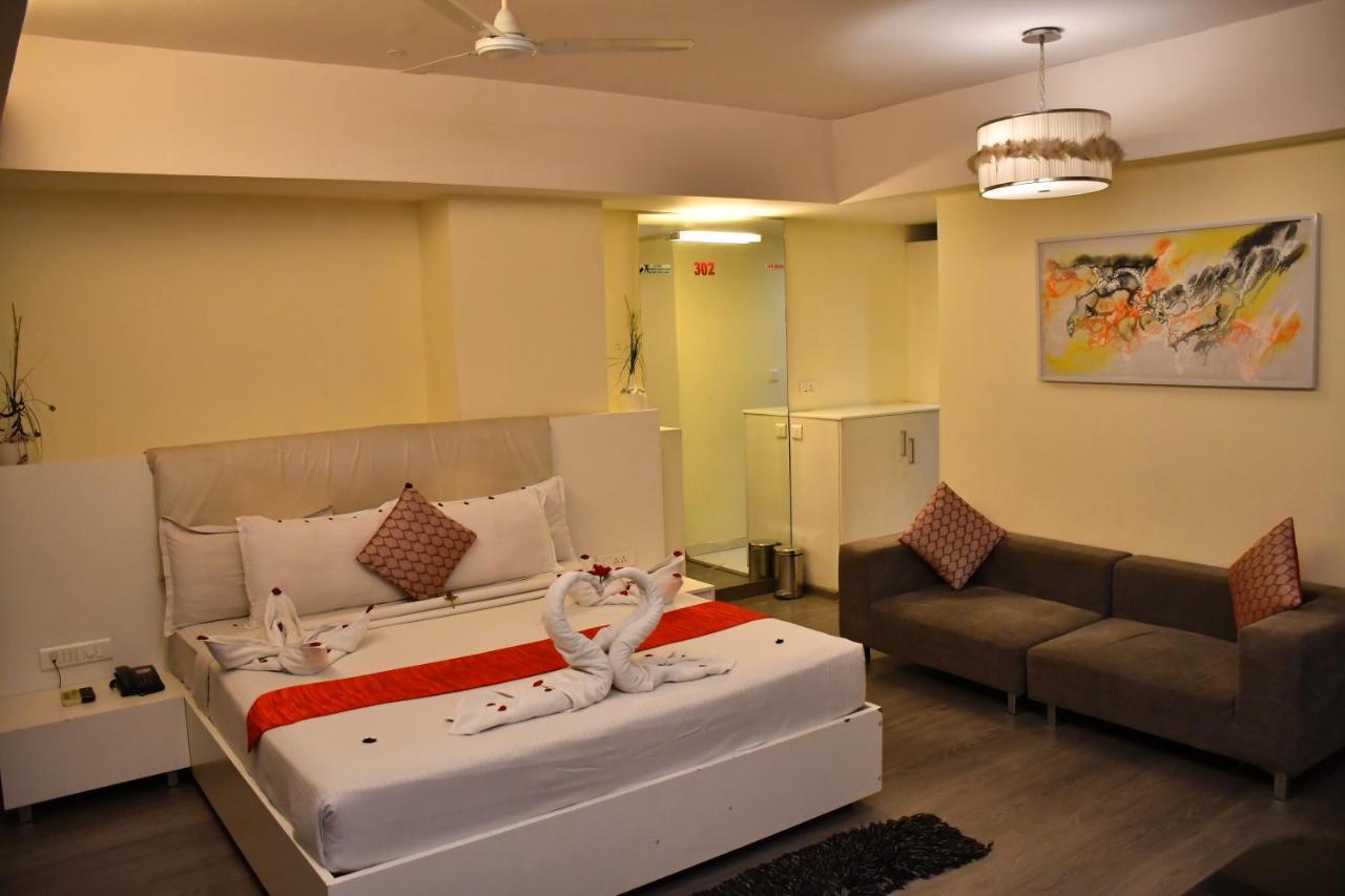 Hotel Vijay Parkinn, Gandhipuram, Kójamputtúr Exteriér fotografie